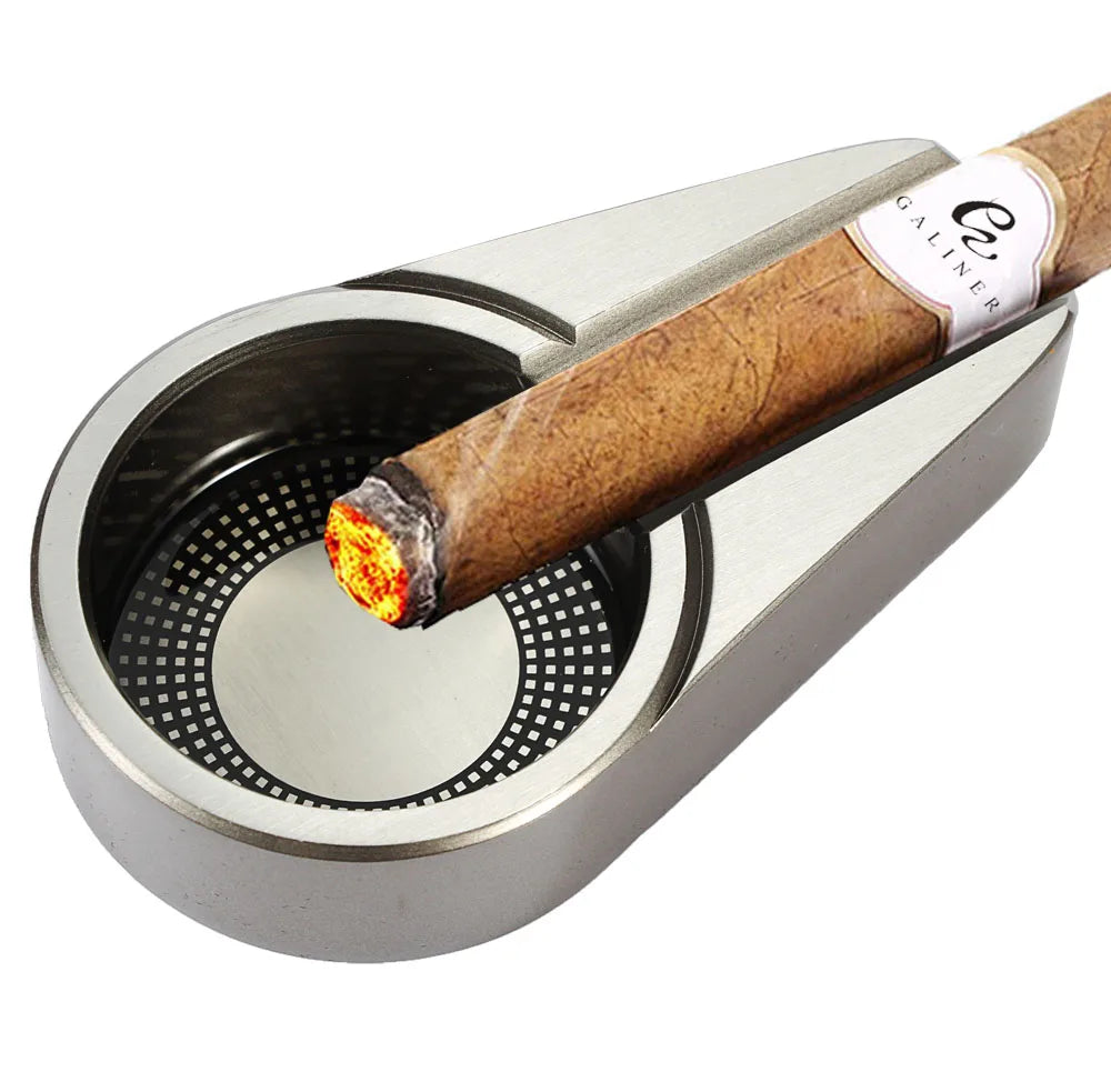 Cendrier Privé – L’Art du Cigare en Solo