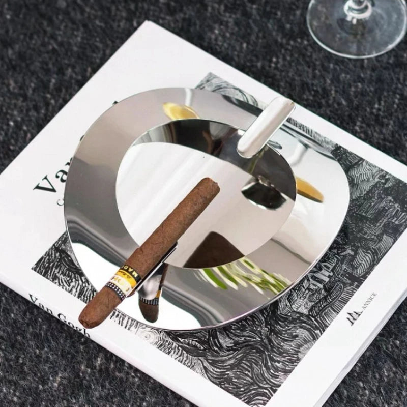 Ashtray Luxury Ash Tray Aesthetic Stainless Steel Cigarette Ashtrays Lighter Unique Smoking Trays Decorative Smoker Accessories