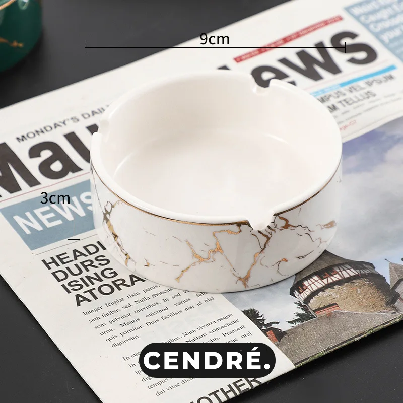 Cendrier Nero – Finition Marbrée & Détails Dorés