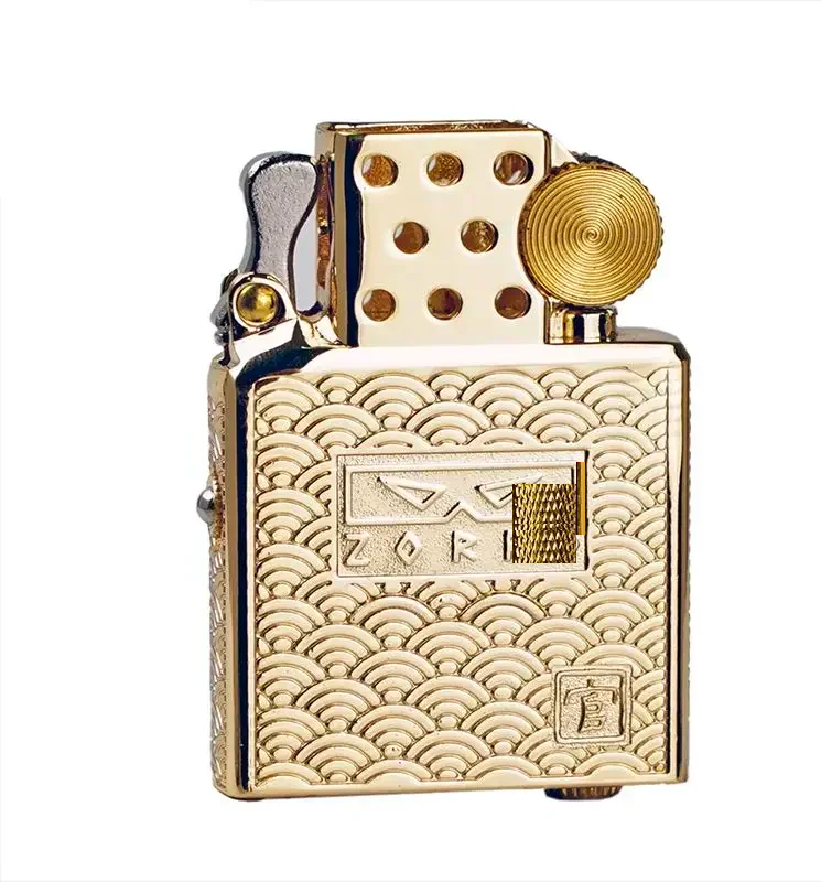 Briquet Old Flame – Finition Dorée et Argentée